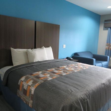 Haven Inn & Suites Willowbrook (Adults Only) Хьюстон Экстерьер фото