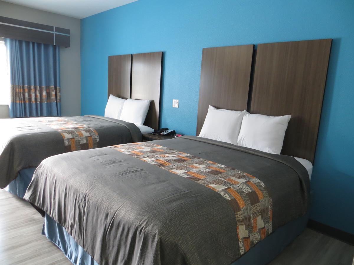 Haven Inn & Suites Willowbrook (Adults Only) Хьюстон Экстерьер фото